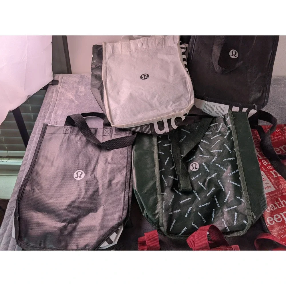 Lululemon Reusable Shopping Tote Bag Lot of 13 Small Medium Red Black Green